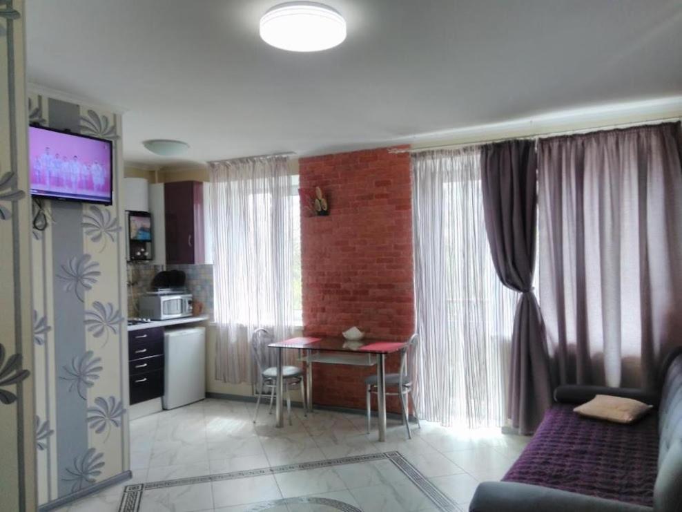 Apartment On 8 Marta 니콜라예프 외부 사진
